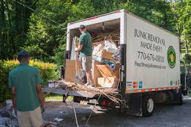 Moving and Downsizing Cleanouts in Browns Lake, WI